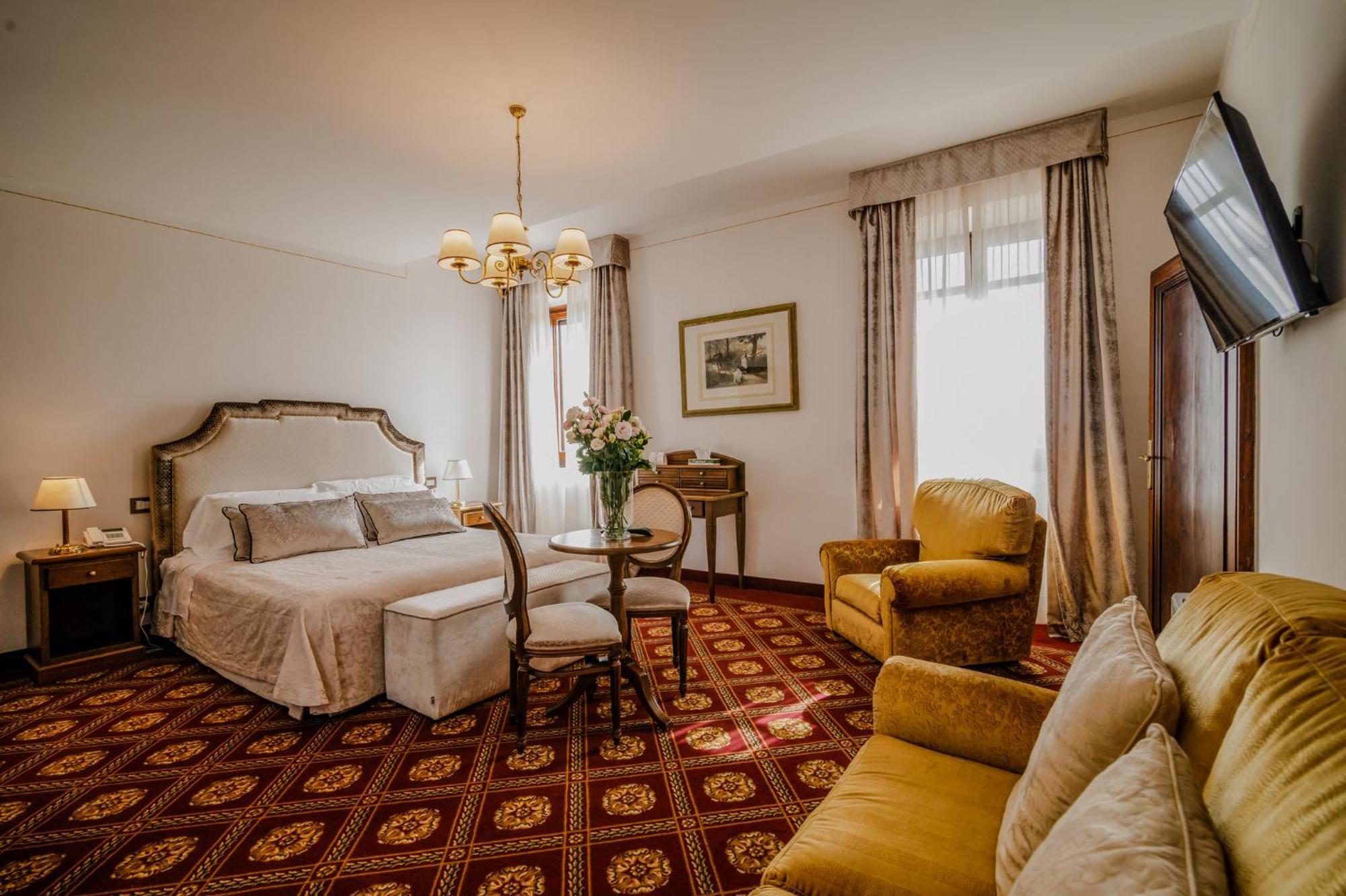 Villa Lecchi Hotel Wellness Colle Val D'Elsa Exterior photo