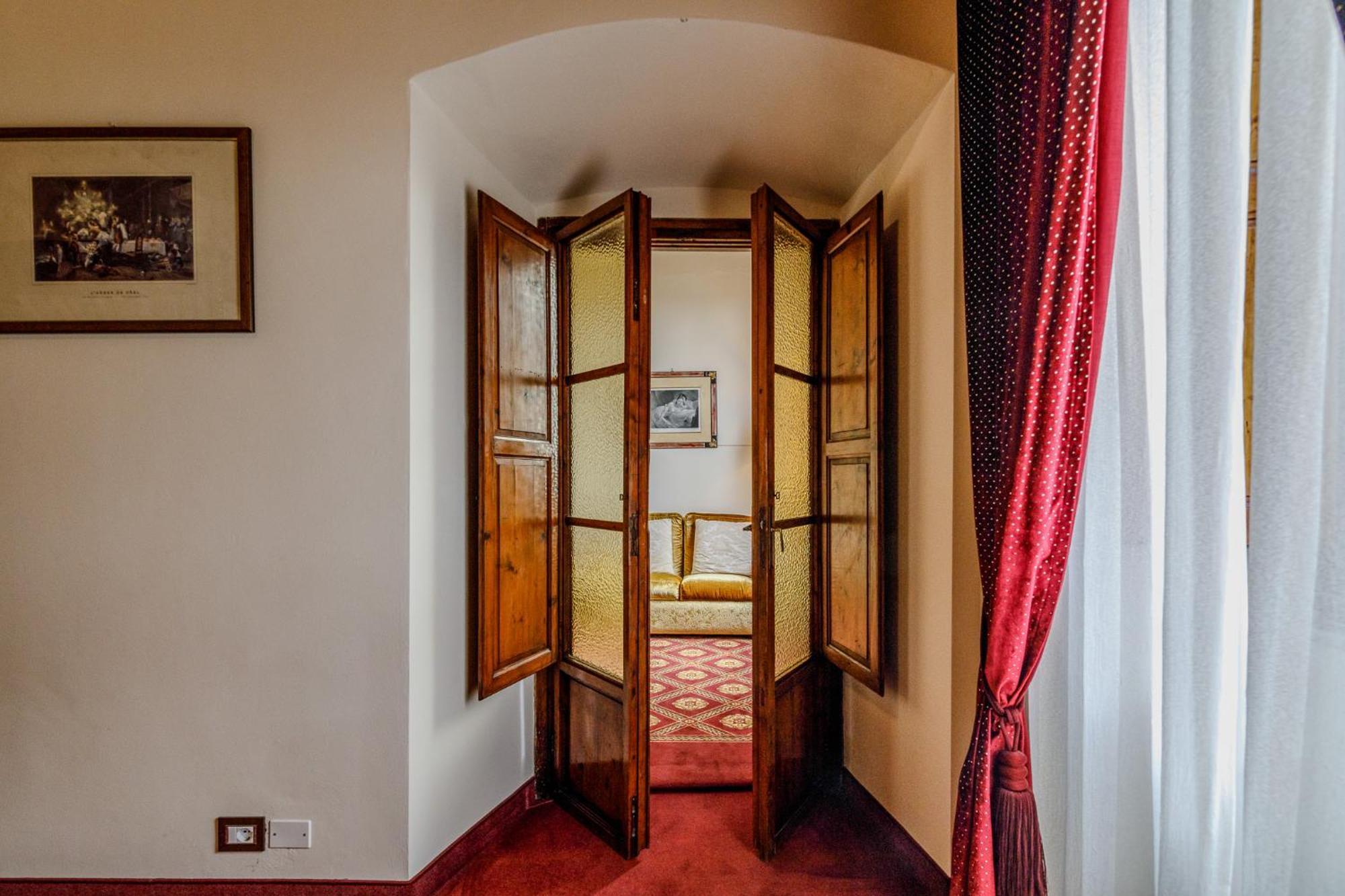 Villa Lecchi Hotel Wellness Colle Val D'Elsa Exterior photo
